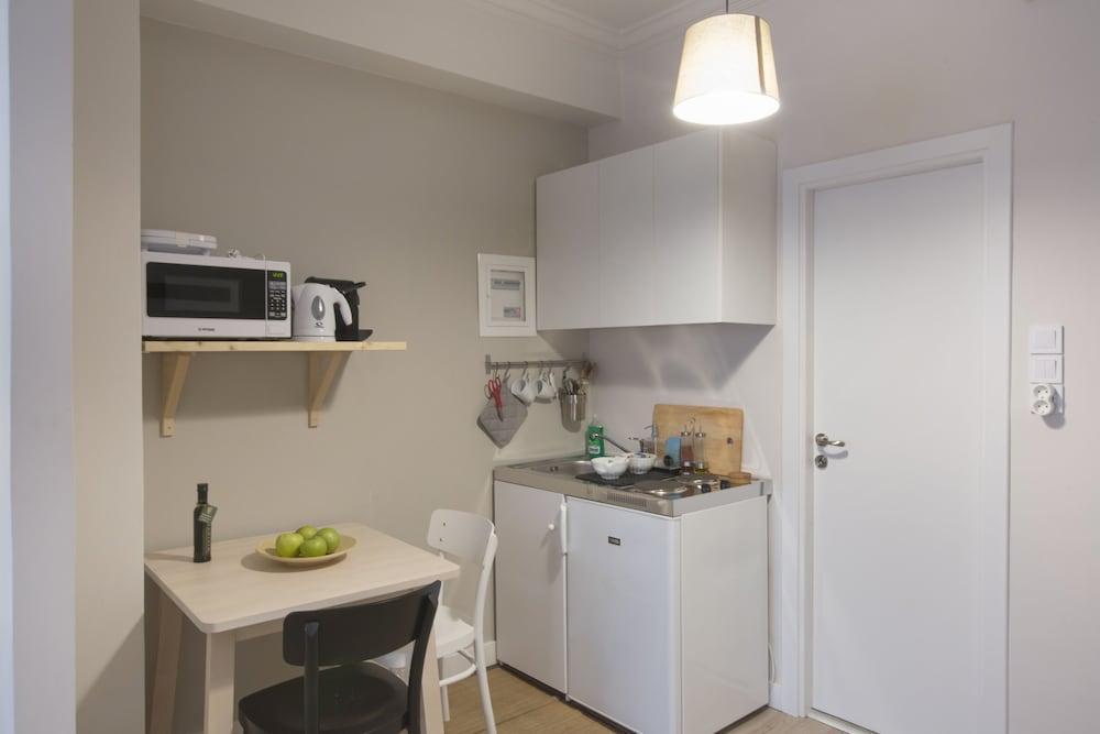 Artemis Apartment @ Plaka Атина Екстериор снимка